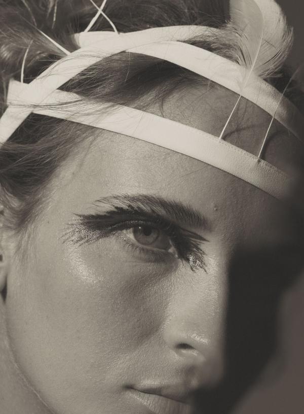 ELLE BRAZIL MAY 2021 by PAULO VAINER